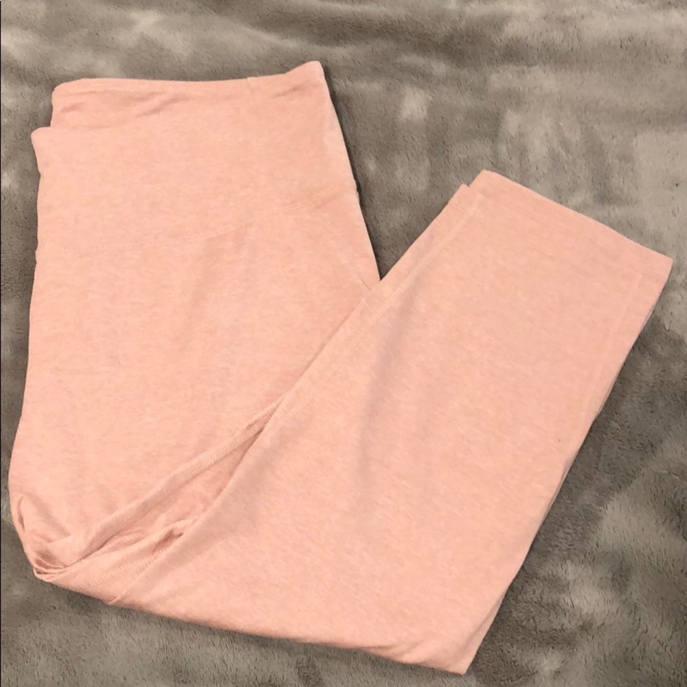 High Rise Compression Crop